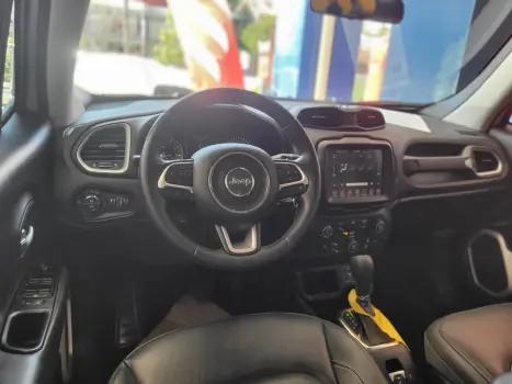 Renegade Longitude 1.8 4x2 Flex 16V Aut.