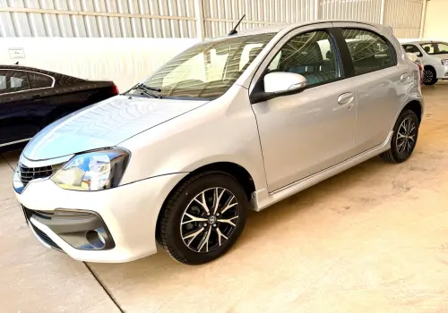 Toyota Etios Platinum 1.5 4 portas