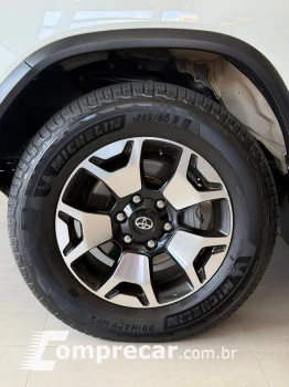 HILUX SW4 2.8 D-4d Turbo Diamond 7L 4X4