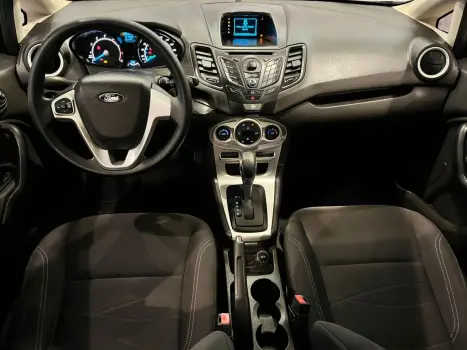 Fiesta Sedan 1.6 4P FLEX SE POWERSHIFT AUTOMÁTICO
