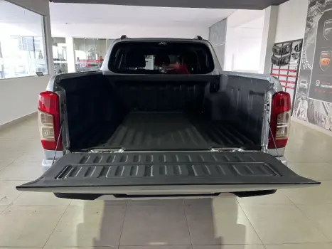 L200 TRITON 2.4 16V Turbo Sport HPE CD 4X4