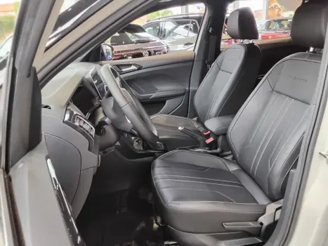 T-CROSS 1.4 250 TSI TOTAL FLEX HIGHLINE AUTOMÁTICO