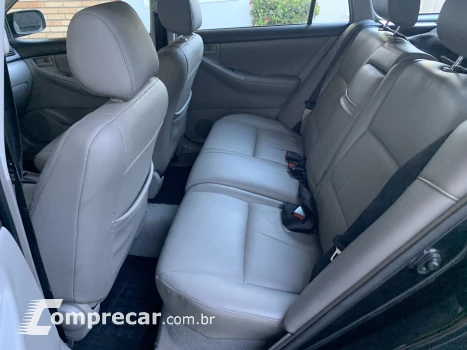 Corolla Fielder SW 1.8 XEi Automatico