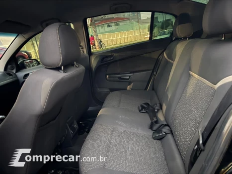 VECTRA 2.0 MPFI Expression 8V