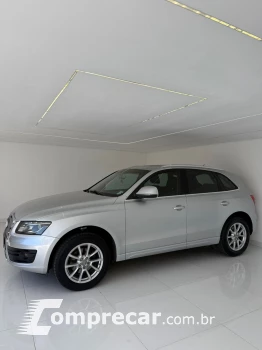 Audi Q5 2.0 FSI Quattro 16V Turbo 4 portas