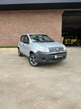 Uno UNO ATTRACTI. Celeb.1.4 EVO F.Flex 8V 2p