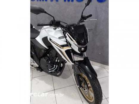 FZ25 FAZER ABS - Street