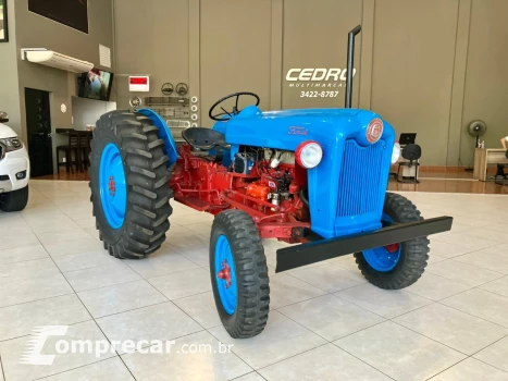 8 N Modelo sem Versão