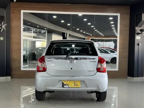 ETIOS 1.5 XLS 16V FLEX 4P MANUAL