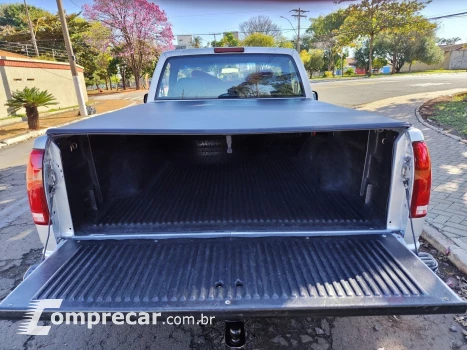 SILVERADO 4.2 D-20 4X2 CS 18V TURBO INTERCOOLER DIESEL 2P MA