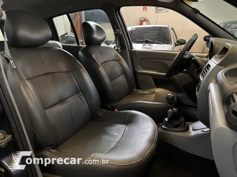 CLIO 1.6 Authentique 16V