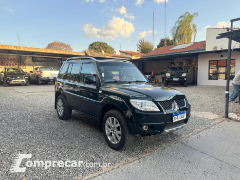 Mitsubishi PAJERO 2.0 TR4 4X4 16V 4 portas