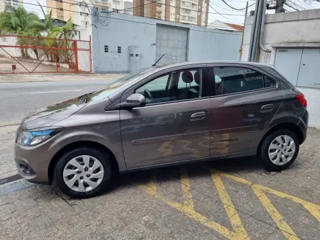 CHEVROLET ONIX 1.4 MPFI LT 8V 2015