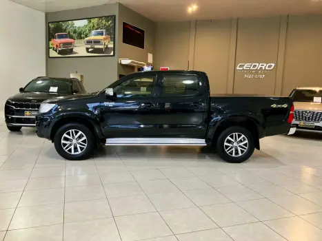 Hilux Caminhonete 2.7 16V 4P SRV FLEX 4X4  CABINE DUPLA AUTO