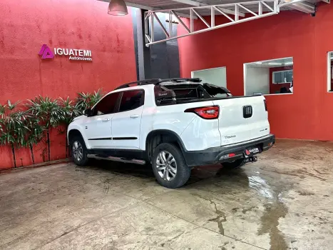 TORO 2.0 16V TURBO DIESEL FREEDOM 4WD AT9