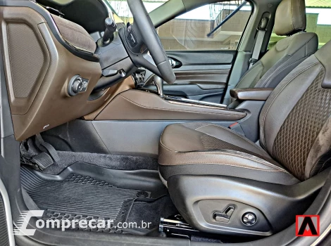 COMMANDER 1.3 T270 Turbo Overland