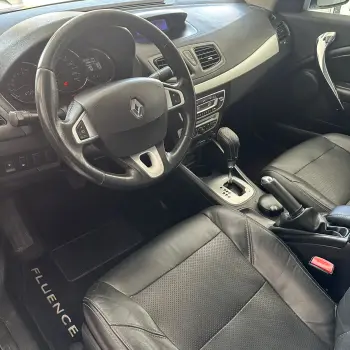 FLUENCE Sed. Dynamique 2.0 16V FLEX Aut.