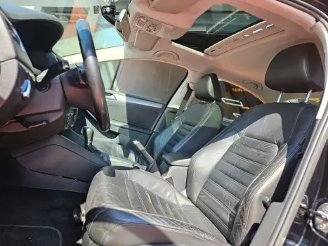 JETTA Highline 2.0 TSI 16V 4p Tiptronic