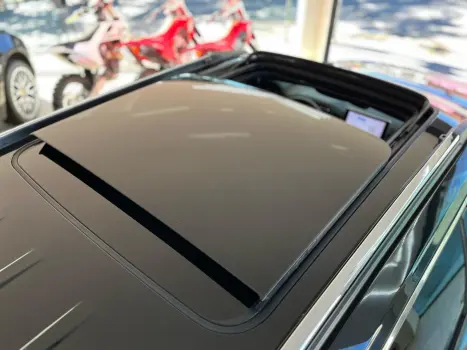 COMMANDER 1.3 T270 TURBO FLEX OVERLAND AT6