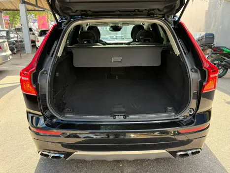 XC60 2.0 T5 Momentum AWD Geartronic
