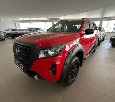 NISSAN FRONTIER 2.3 16V TURBO DIESEL ATTACK CD 4X4 AUTOM 4 portas