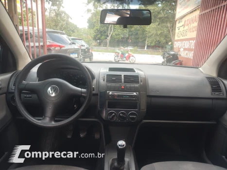 POLO SEDAN 1.6 MI 8V