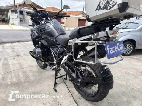 R 1250 GS Premium Triple Black