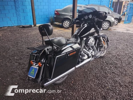 Street Glide FLHX 1700