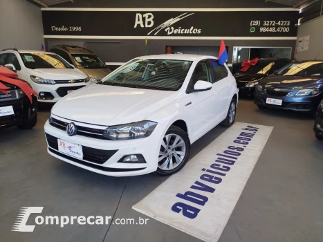 Volkswagen POLO 1.0 200 TSI Comfortline 4 portas