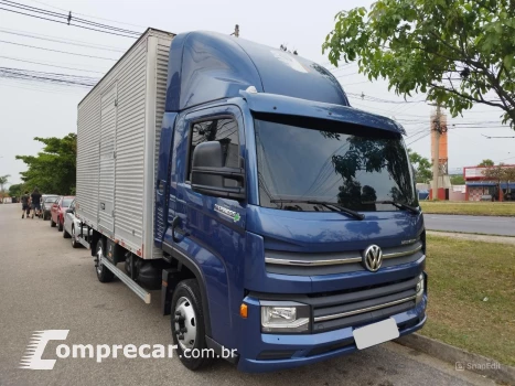 Volkswagen Delivery Express+ 3.0 Prime + Baú 5m