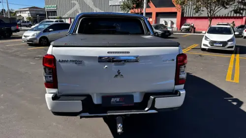 L200 TRITON 2.4 16V Turbo Sport Hpe-s CD 4X4