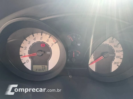 FIESTA 1.6 MPI Class Hatch 8V