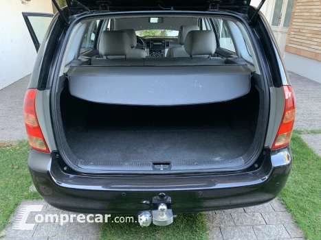 Corolla Fielder SW 1.8 XEi Automatico