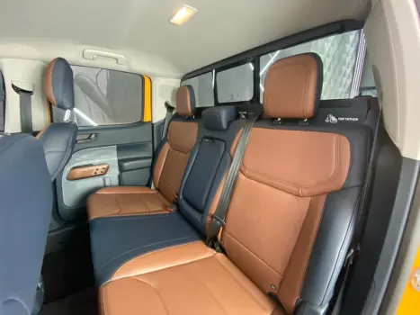 Maverick Lariat FX4 2.0 EcoBoost Aut.