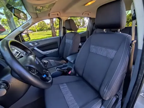 RANGER 2.5 XLT 4X2 CD 16V FLEX 4P MANUAL