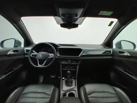 TAOS 1.4 250 TSI TOTAL FLEX HIGHLINE AUTOMÁTICO