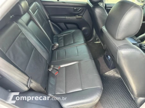 SORENTO 2.5 EX 4X4 16V TURBO INTERCOOLER DIESEL 4P AUTOMÁTIC