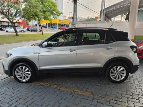 VOLKSWAGEN T-CROSS 1.0 200 TSI TOTAL AUTOMÁTICO