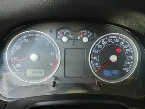 BORA 2.0 MI 8V GASOLINA 4P MANUAL