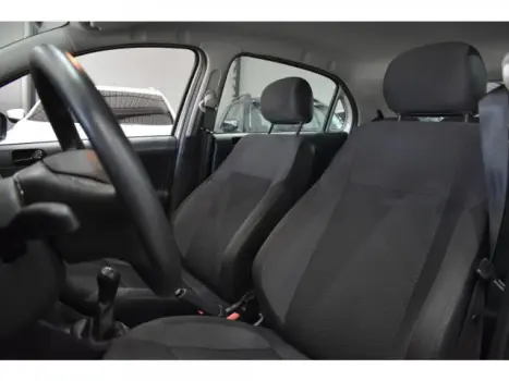 GOL - 1.0 12V MPI TOTAL 4P MANUAL