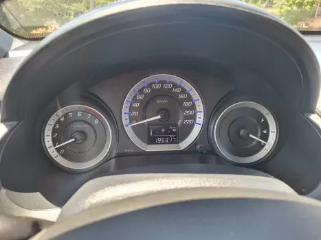 CITY 1.5 LX Sedan 16V