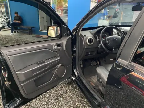 ECOSPORT - 2.0 XLT 16V 4P AUTOMÁTICO