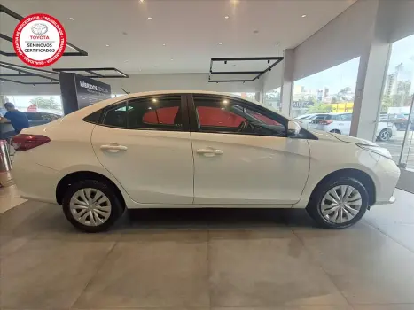 YARIS 1.5 16V FLEX SEDAN XL LIVE MULTIDRIVE