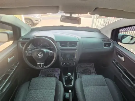 FOX - 1.6 MI 8V 4P MANUAL