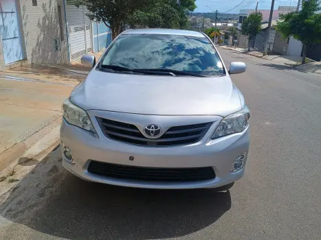 Toyota Corolla 2.0 XEI 16V 4 portas