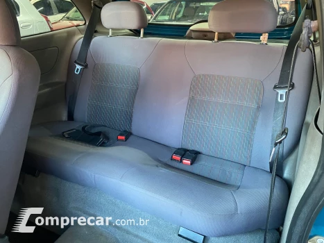 CELTA 1.0 MPFI Life 8V