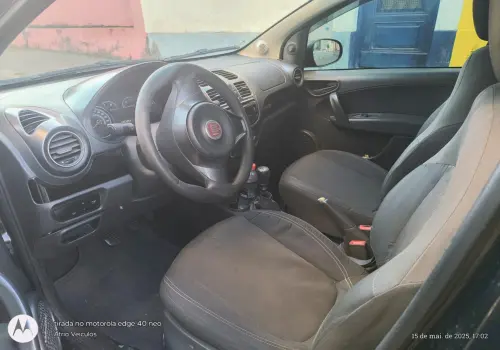 Grand Siena ATTRACTIVE 1.0 Flex 8V 4p