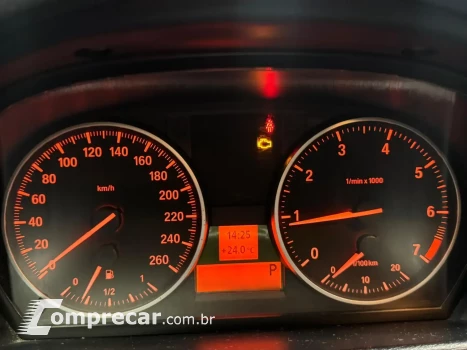 X1 2.0 16V SDRIVE18I 4P AUTOMÁTICO