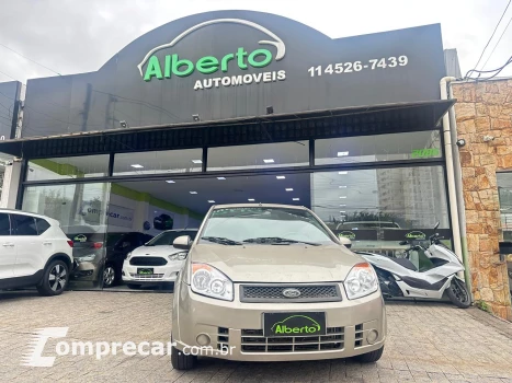 FORD FIESTA 1.0 MPI Class Hatch 8V 4 portas