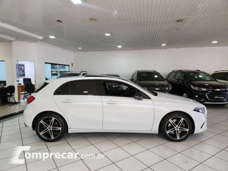 A 250 2.0 16V 4P CGI VISION 7G-DCT AUTOMÁTICO